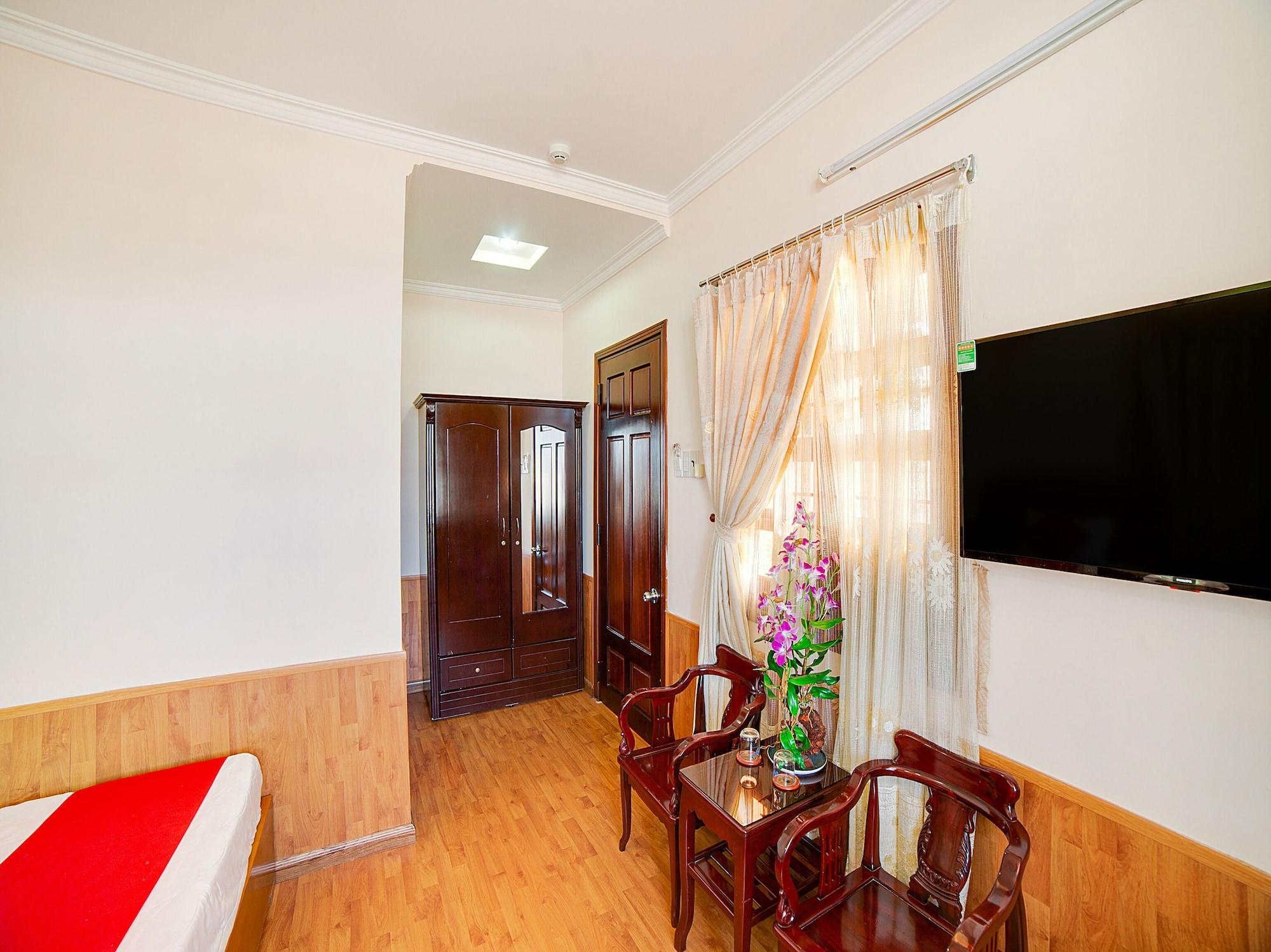 Oyo 563 Phu Thinh Hotel Nha Trang Exterior photo