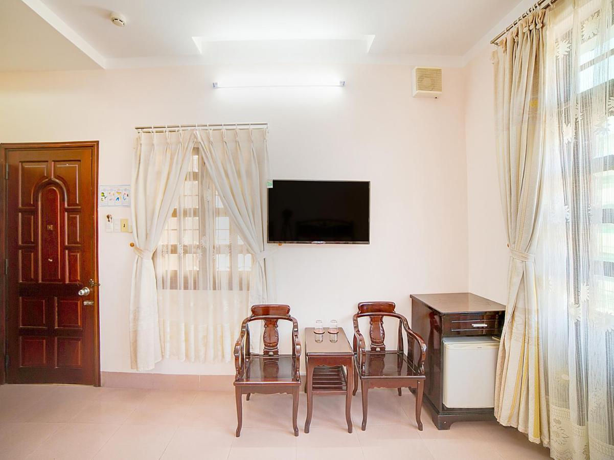 Oyo 563 Phu Thinh Hotel Nha Trang Exterior photo